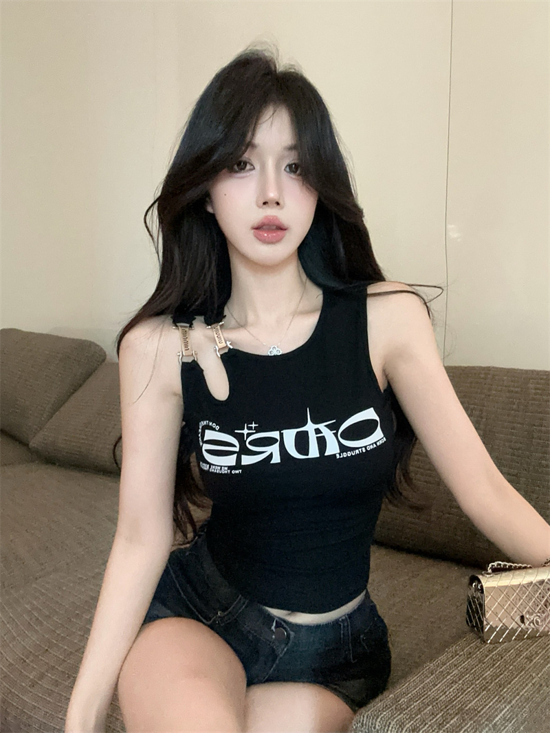 FA37138# 美式复古黑色字母印花无袖背心甜酷辣妹修身设计感上衣 服裝批發女裝批發服飾貨源