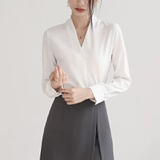 批发V领白衬衫女薄款工作服上衣春秋高级感气质雪纺v领<b class='q'>职业</b>