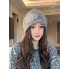 批发慵懒风提花蝴蝶堆堆帽子女秋冬2025新款保暖气质冷帽护