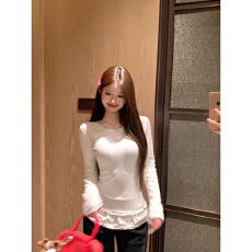 批发<b class='q'>甜美</b>花边打底衫圆领长袖T恤女秋季修身显瘦收腰上衣