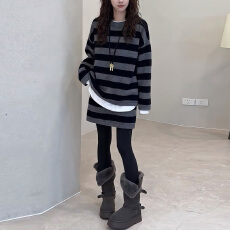 批发欧货<b class='q'>大码</b>条纹针织套装女2025新款松弛感长袖圆领毛衣半身裙两件套