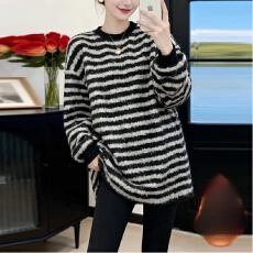 批发韩系撞色条纹宽松长袖卫衣女2025秋冬新款软糯百搭大版中长款<b class='q'>上衣</b>
