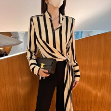 批发长袖<b class='q'>衬衫</b>女夏季2022新款<b class='q'>条纹</b>小众时尚宽松V领上衣