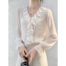 法式蕾丝拼接荷叶边v领衬衫女设计感小众秋冬巨好看喇叭长袖上衣