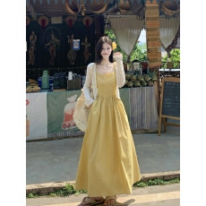 批发实拍<b class='q'>大码</b>胖mm法式气质高级感抹胸吊带<b class='q'>连衣裙</b><b class='q'>女</b>蕾丝开衫防晒衫套装