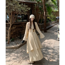 批发实拍大码春夏新款法式V领蕾丝<b class='q'>套装</b>气质长袖开衫半身裙两件套<b class='q'>套装</b>