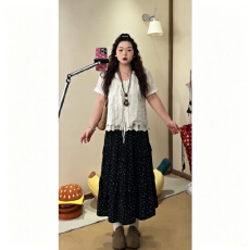 批发大菜小肥打版大码韩系设计感木耳边上衣可爱波点半身裙套