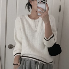 批发已出货 <b class='q'>韩国</b>chic复古宽松慵懒风套头毛衣中长款软糯浣熊绒针织