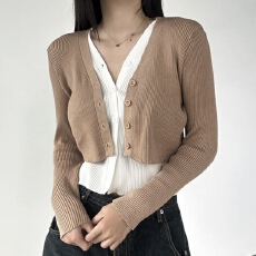 批发已出货 韩国chic v领假两件<b class='q'>针织</b>衫女<b class='q'>开衫</b>长袖设计感短款拼接上衣