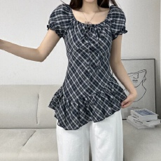 批发已出货 韩国chic方领泡泡袖格纹<b class='q'>衬衫</b><b class='q'>修身</b>显瘦短袖上衣