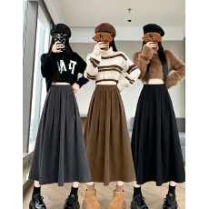 批发实拍秋冬季灯芯绒百褶裙胖MM减龄A字裙设计感半身裙中长裙纯色