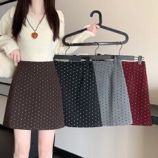 批发实拍秋<b class='q'>冬</b>韩版复古高腰毛呢chic保暖圆点点包臀A字半身裙