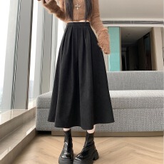 批发实拍秋冬季灯芯绒百褶裙胖MM减龄A字裙设计感半身裙中长裙纯色