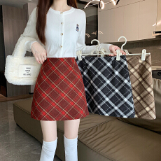 批发实拍大码秋<b class='q'>冬</b>韩版毛呢复古高腰chic保暖斜格包臀A字半身裙