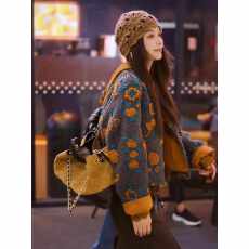 批发法式绝美气质宽松短款<b class='q'>外套</b>女装2025冬季<b class='q'>新款</b>时尚绝美百搭保暖上衣