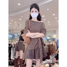 批发韩系早秋镂空针织<b class='q'>不规则</b>收腰长袖针织上衣+百褶半身短裙两件套潮