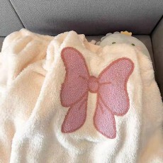 批发软糯半边绒<b class='q'>睡衣</b>女秋冬加绒毛绒加厚长袖法兰珊瑚绒保暖外穿家居服