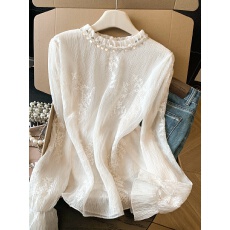 批发实拍2026春季新款刺绣蕾丝衫圆领亮片穿珠高级感轻奢洋气上衣