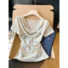 批发实拍2026夏季新款冰丝凉感薄款<b class='q'>T</b><b class='q'>恤</b>立体花洋气百搭上衣法式轻奢