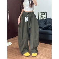批发美式复古军绿色工装阔腿牛仔<b class='q'>裤</b>子设计感宽松慵懒风廓形弯刀镰刀<b class='q'>裤</b>