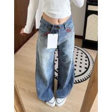 批发美式复古刺绣钉珠阔腿牛仔裤女2026高腰水洗重工宽松显瘦直筒裤子
