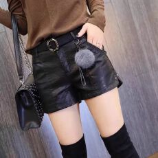 批发不配腰带辣妹皮<b class='q'>短裤</b><b class='q'>女</b>2025年秋冬季低腰显瘦pu阔腿外穿黑色靴裤