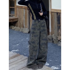 批发美式复古迷彩工装牛仔裤女冬季2025新款宽松显瘦垂感阔腿裤