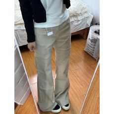 批发卡其色美式微喇牛仔<b class='q'>裤</b>女2026春季新款宽松显瘦垂感百搭拖地喇叭<b class='q'>裤</b>