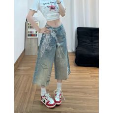 批发珍珠链条印花七分牛仔裤裤子女款2026<b class='q'>夏</b>季新款宽松街头风短裤中裤