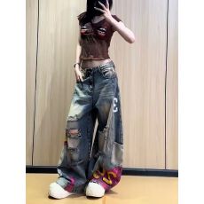 批发2026秋季新款复古印花破洞阔腿牛仔<b class='q'>裤</b>女高腰显瘦休闲工装弯刀<b class='q'>裤</b>女