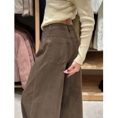 批发美拉德咖色高腰阔腿牛仔<b class='q'>裤</b>女2026年秋季新款宽松显瘦垂感拖地<b class='q'>裤</b>子
