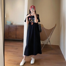 批发夏季新品慵懒风重工刺绣短袖纯棉T恤裙长款正肩直筒<b class='q'>连衣裙</b>