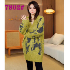 批发卓美优选 秋冬新款欧货温柔风软糯扎染毛绒宽松慵懒风V领针织毛衣