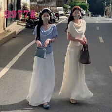 春夏新款优雅气质堆堆领短袖显瘦针织毛衫+百搭法式百褶A字半身裙