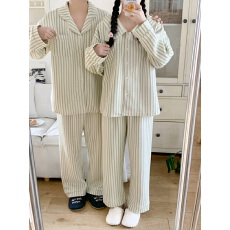 批发实拍实价冬装新款加厚条纹娃娃领情侣装家居服睡衣套装