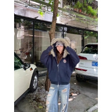 批发原版面料藏青色拼接大毛领外套女春秋<b class='q'>小熊</b>刺绣开衫保暖连帽<b class='q'>卫衣</b>
