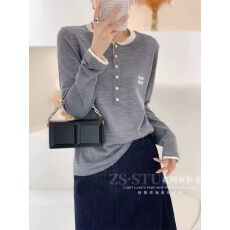 批发欧货<b class='q'>高端</b>时尚休闲美式复古假两件薄款羊毛针织T恤打底衫女2025秋