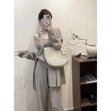 批发秋装搭配一整套韩系减龄针织开衫背心阔腿裤韩<b class='q'>系</b>慵懒风好看<b class='q'>套装</b><b class='q'>女</b>