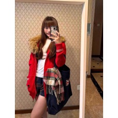 批发麻花连帽毛领红色毛衣外套女秋冬季新款好看拉链<b class='q'>卫衣</b>针织<b class='q'>开衫</b>上衣