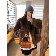 批发theWangs高级感紫色环保水貂皮毛一体皮草女2025<b class='q'>秋</b>冬加厚减龄外套