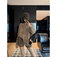 批发撞色拉链毛衣外套女秋季新款慵懒风针织弹力<b class='q'>高腰</b>休闲<b class='q'>短裤</b>时尚套装