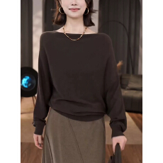 批发法式一字领蝙蝠长袖套头针织衫女2025新款早秋宽松休闲百搭短上衣