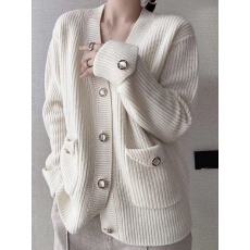 批发韩系针织毛衣秋冬新款外搭宽松<b class='q'>韩版</b>小香风女慵懒潮流v领开衫外套