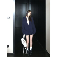 批发Skk Store 自在起居 松弛感羊毛大V领坑条针织衫短裤休闲套装女秋