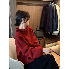 批发荷叶花边领浣熊绒针织衫<b class='q'>女</b>欧洲站2025冬装新款欧货<b class='q'>女</b>装打底毛衣潮