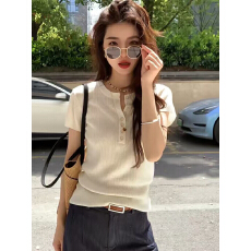 批发韩系2026<b class='q'>夏</b>季新款时尚短袖针织衫女装设计感小众百搭修身显瘦上衣