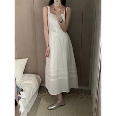 批发韩系温柔风白色<b class='q'>背心</b>连衣裙女2026年新款夏季方领裙子中长款a字裙