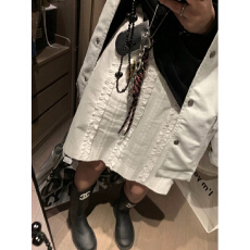 批发Emily Cluds精选推荐～木耳花边半身裙春夏小个子百搭a字中<b class='q'>裙子</b>