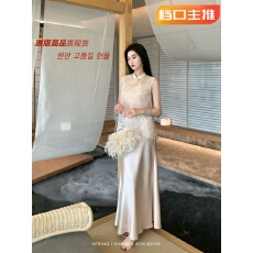 批发凌茜恣禾月照金枝国风新中式网纱刺绣<b class='q'>马甲</b>吊带缎面<b class='q'>长款</b>鱼尾裙子