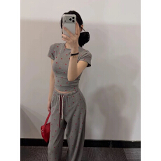 批发OS&oneshow套<b class='q'>装</b>穿搭2026韩系减龄气质时尚爱心<b class='q'>上衣</b>阔腿<b class='q'>裤</b><b class='q'>两件套</b>女